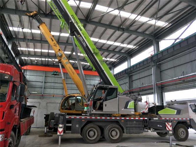 武邑县高空车出租需要注意哪些安全事项？