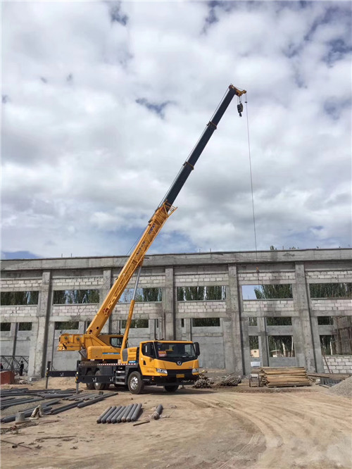 武邑县吊装作业前会做设备检查吗？安全保障措施有哪些？